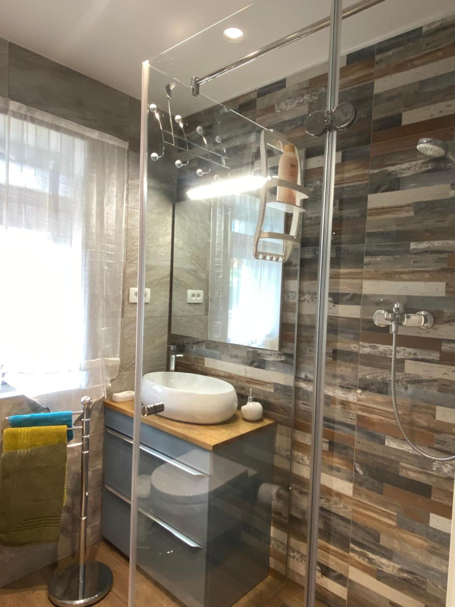 Luxury Apartment Near Lake בוהין מראה חיצוני תמונה