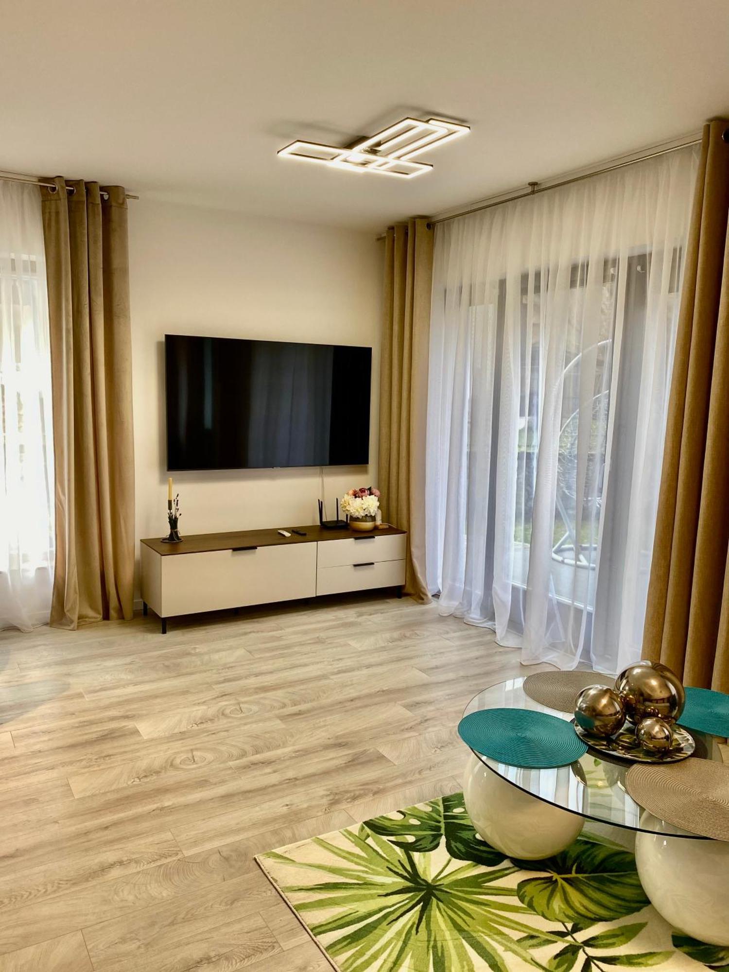 Luxury Apartment Near Lake בוהין מראה חיצוני תמונה
