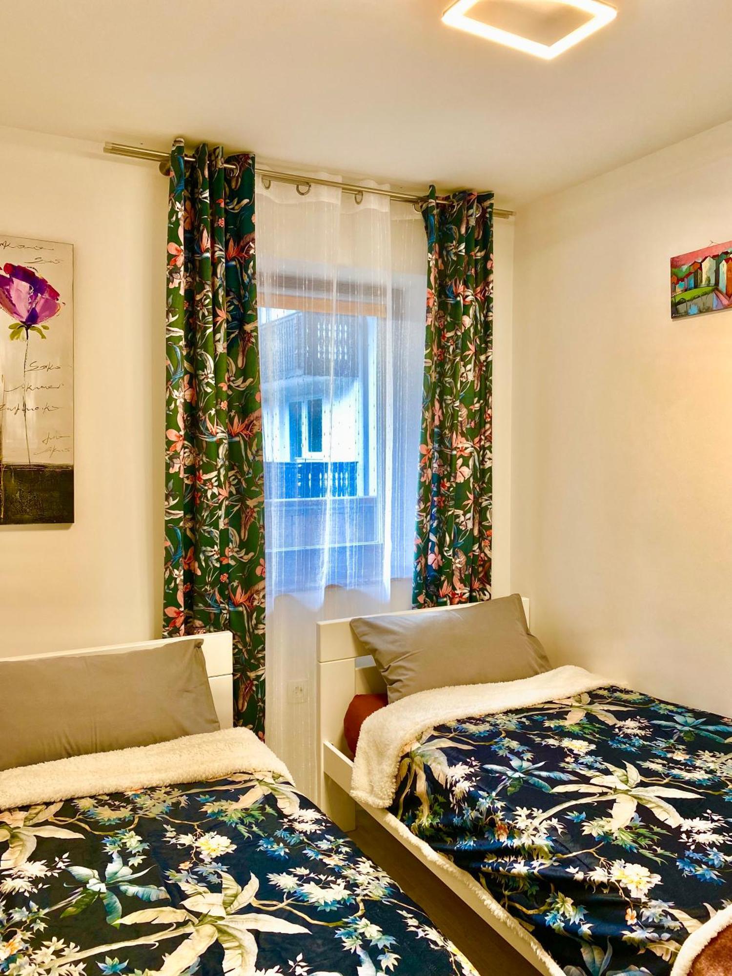 Luxury Apartment Near Lake בוהין מראה חיצוני תמונה